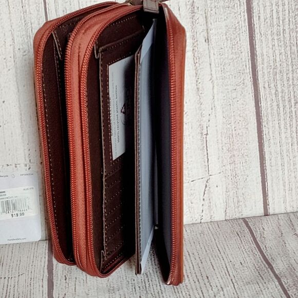 Mundi Classic Double Zip Around Wallet Clutch in Brown, New! - Picture 2 of 10